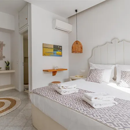 Aeolos Thalia Aparthotel 3*